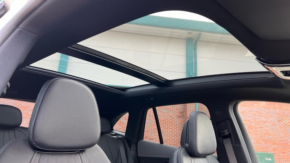 Panoramic Roof