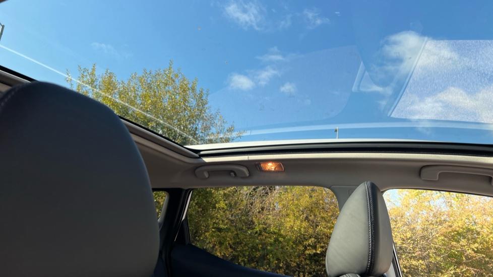 Panoramic Roof