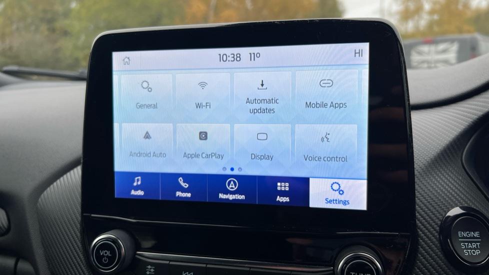 Apple Car Play & Android Auto