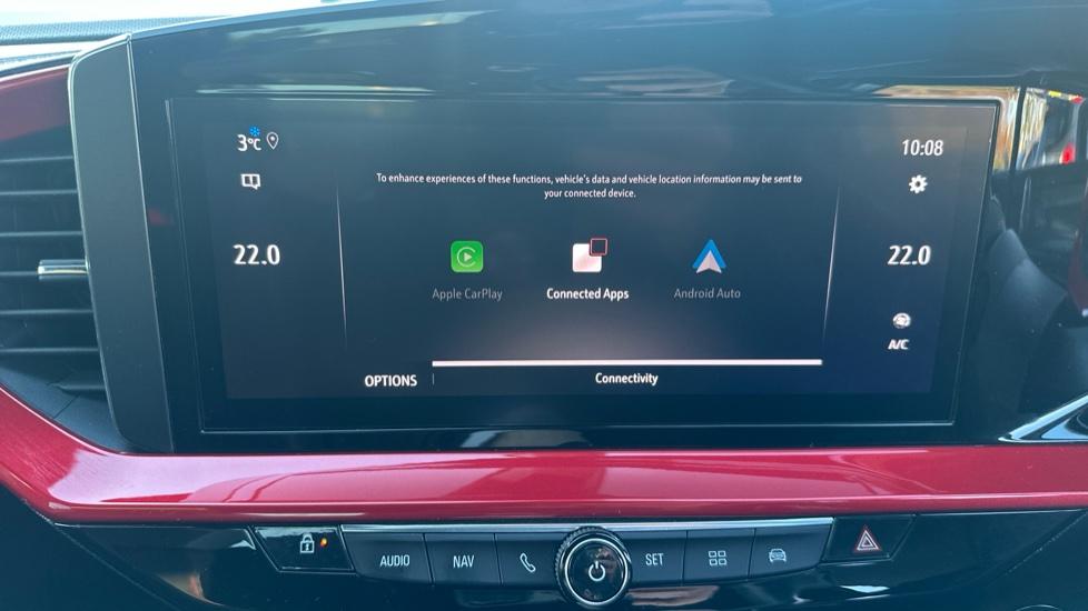 Apple Car Play & Android Auto