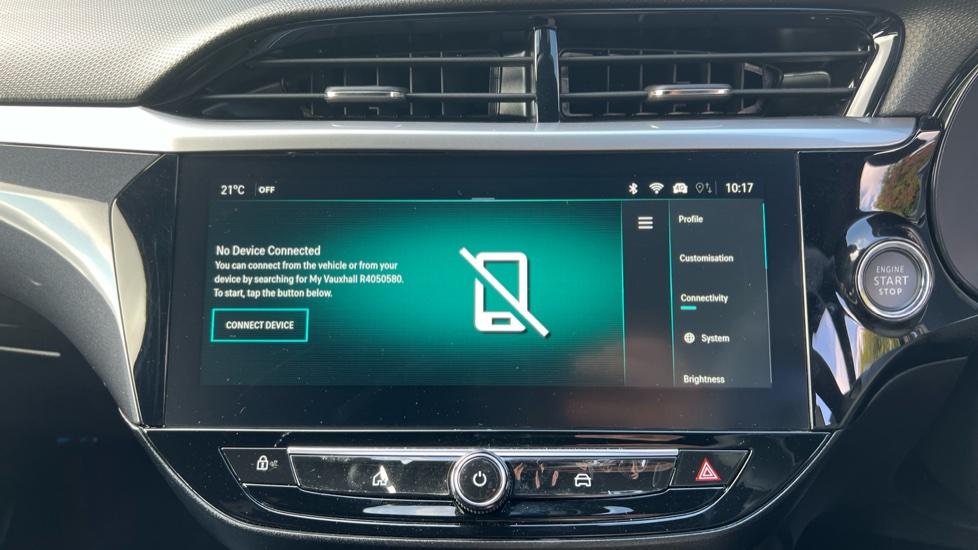 Apple Car Play & Android Auto