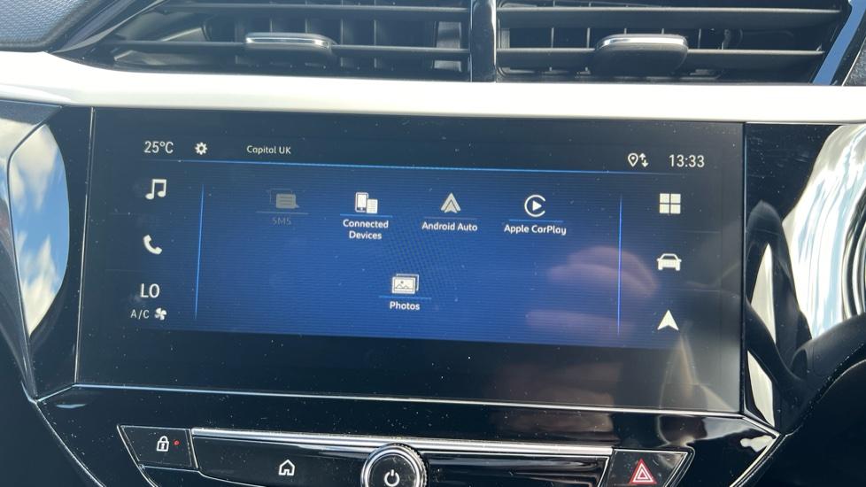 Apple Car Play & Android Auto