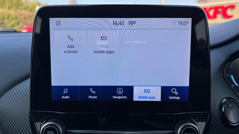 Apple Car Play & Android Auto