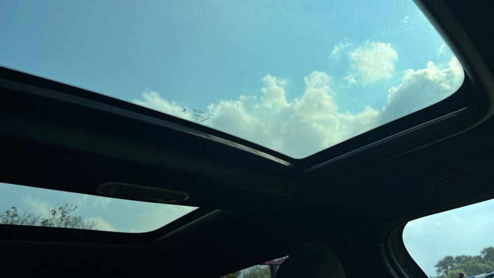 Panoramic Roof