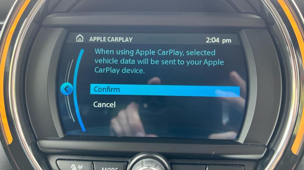 Apple Car Play