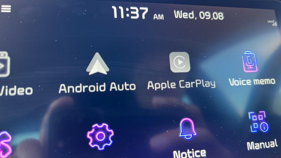 Apple Car Play