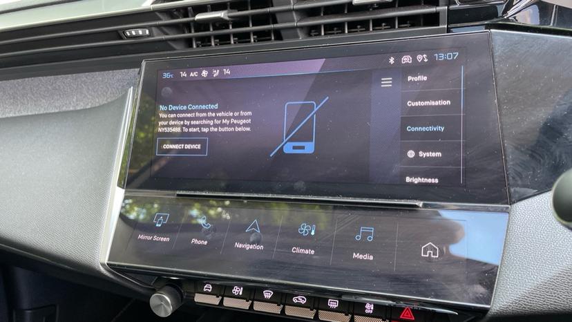 Apple CarPlay/Android Auto 