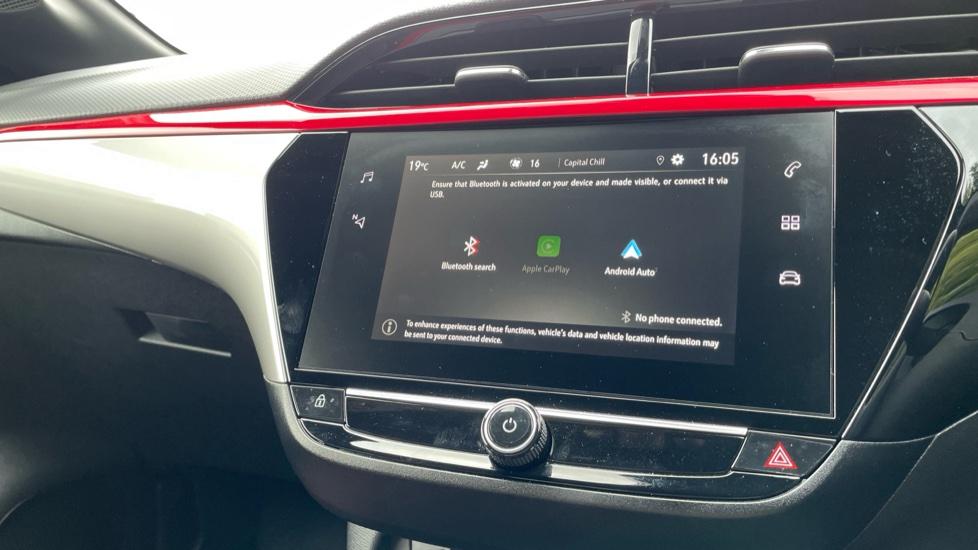 Apple CarPlay/Android Auto