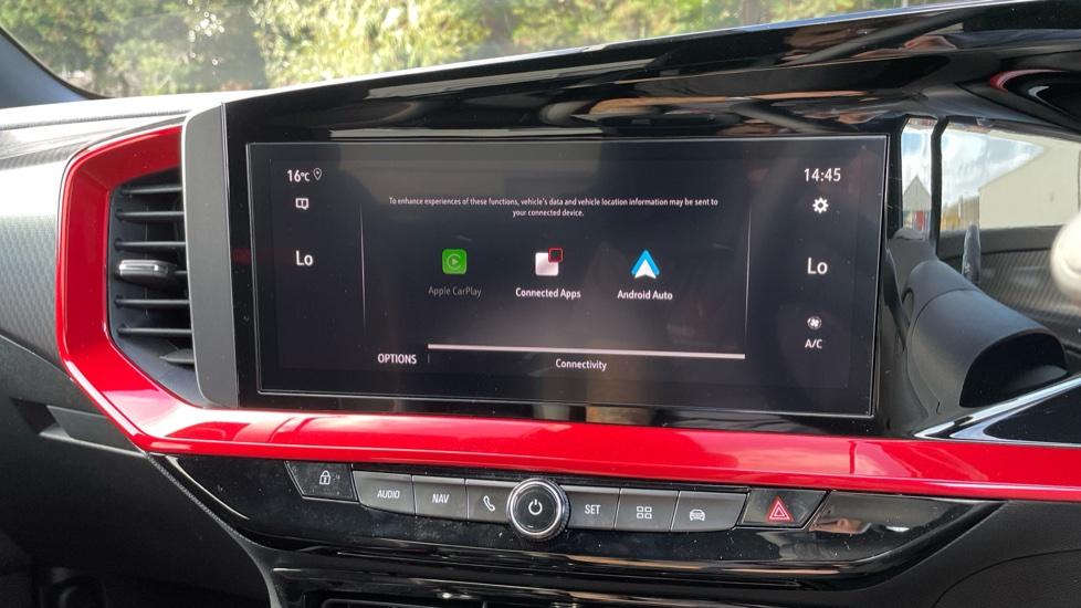 Apple CarPlay/Android Auto