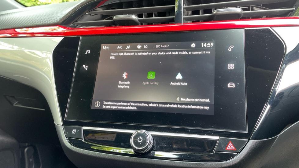 Apple CarPlay/Android Auto