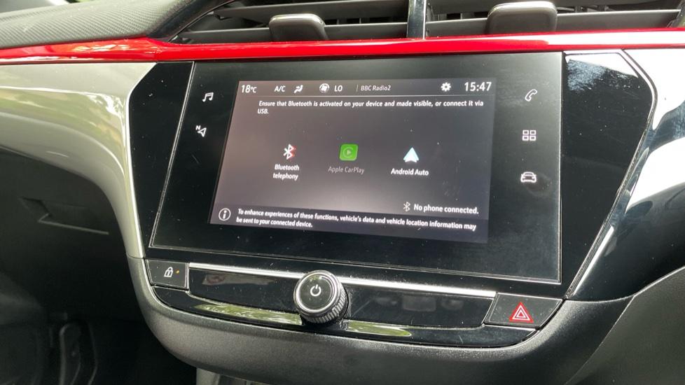 Apple CarPlay/Android Auto