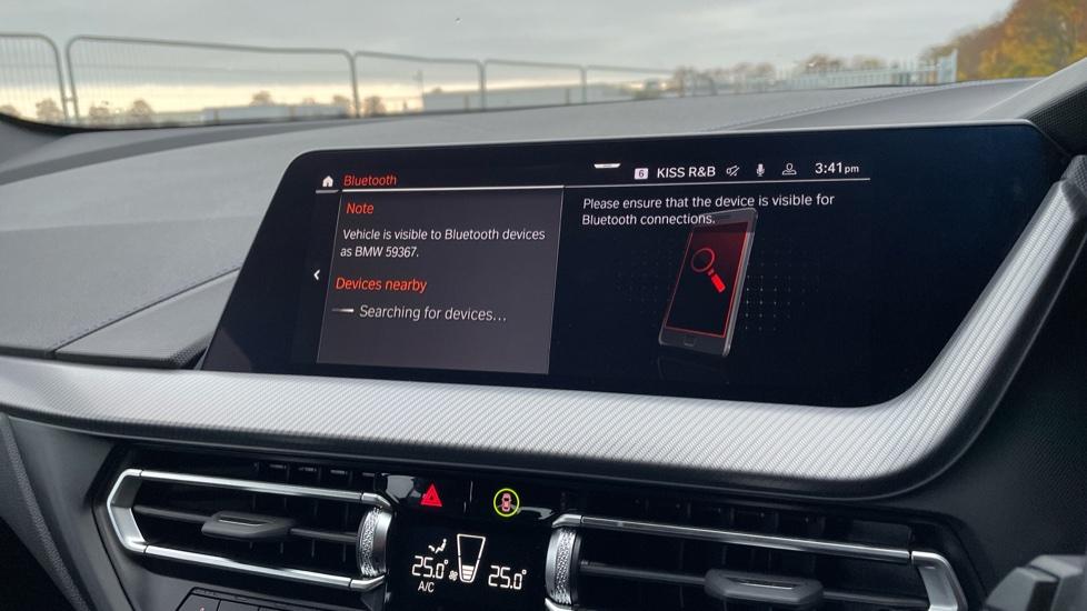 Wireless Apple CarPlay/Android Auto