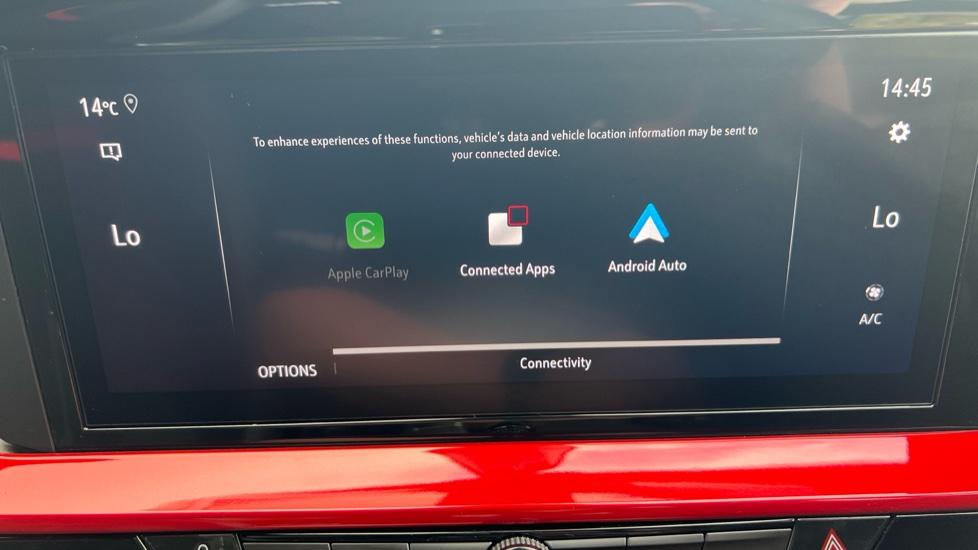 Apple Car Play & Android Auto