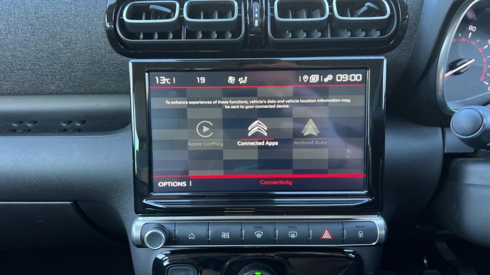 Apple Car Play & Android Auto