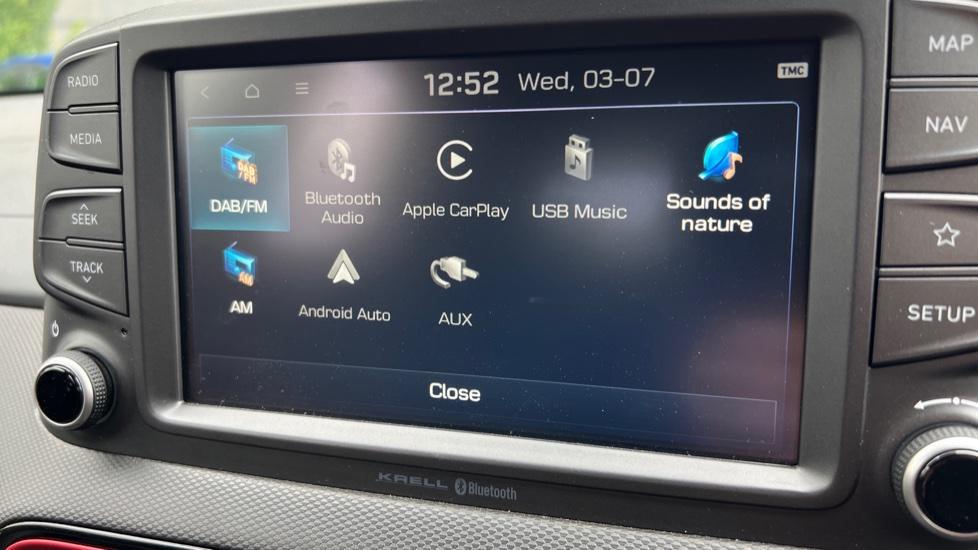 Apple Car Play & Android Auto