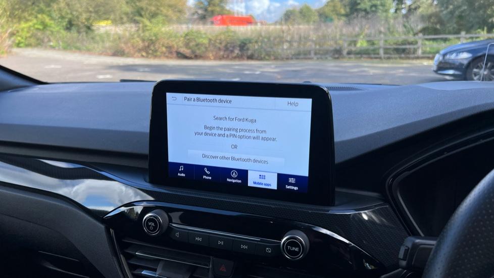 Apple Car Play & Android Auto