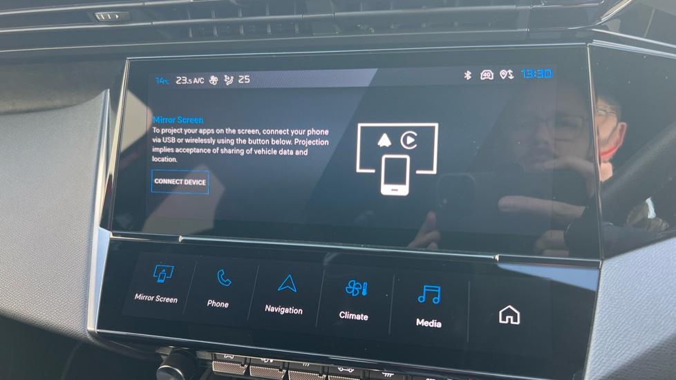 Apple Car Play & Android Auto