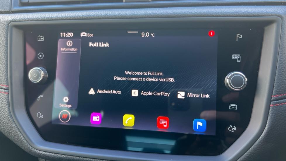 Apple Car Play & Android Auto