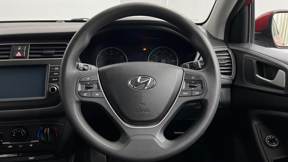 Multifunction steering wheel 