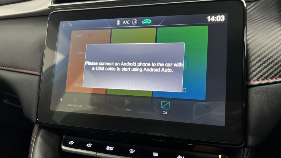 Apple Car Play & Android Auto