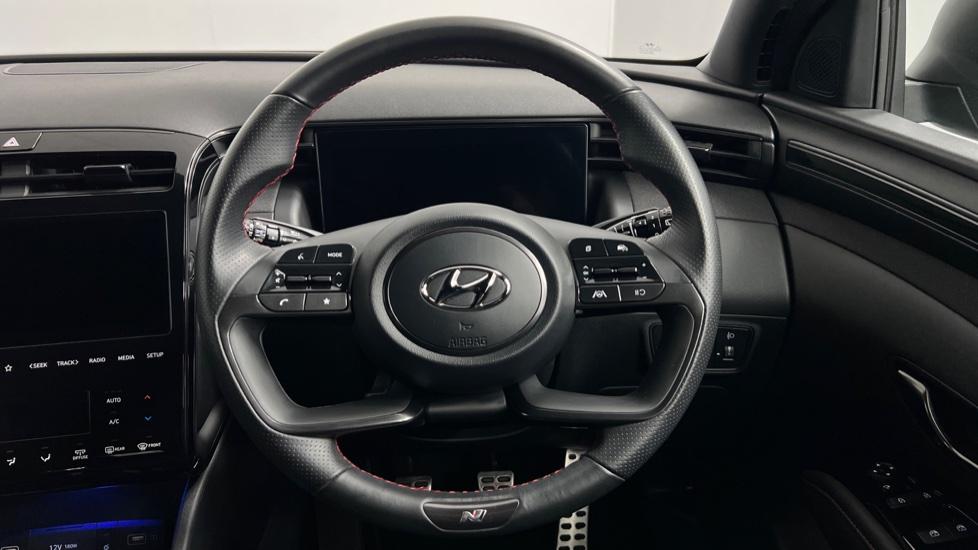 Multifunction steering wheel 