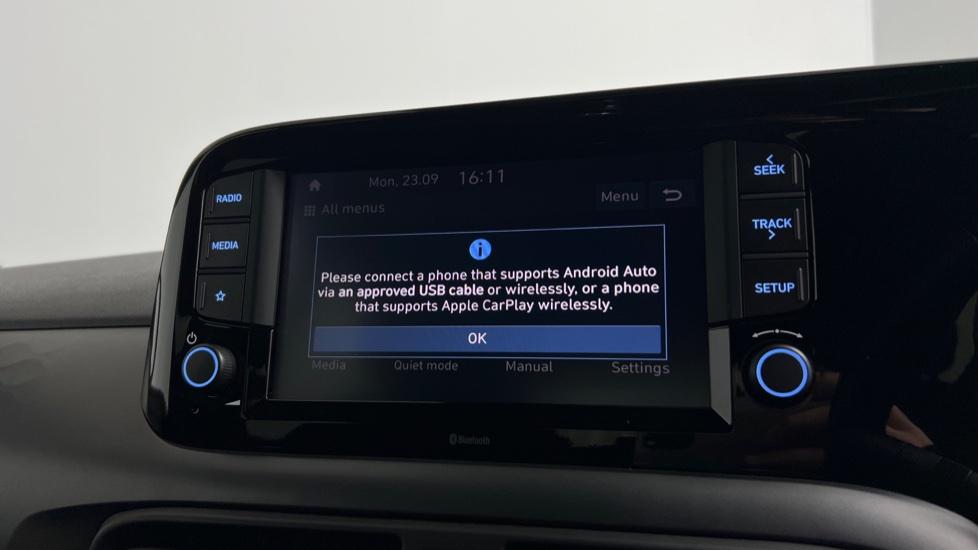 Apple Car Play & Android Auto