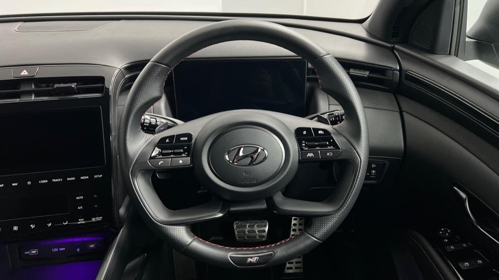 Multifunction steering wheel 