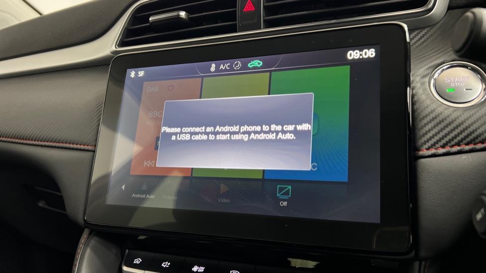 Apple Car Play & Android Auto