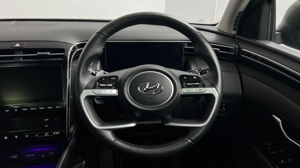 Multifunction steering wheel 