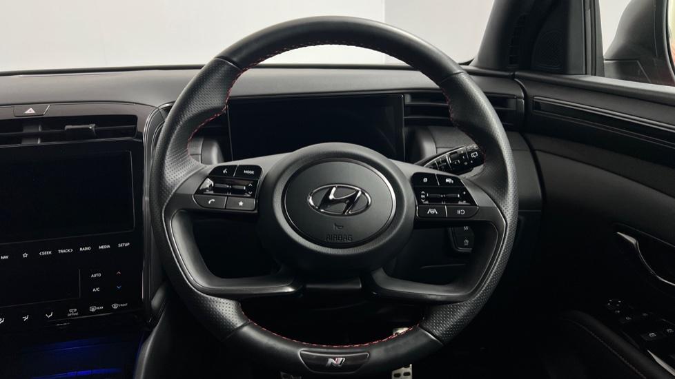 Multifunction steering wheel 