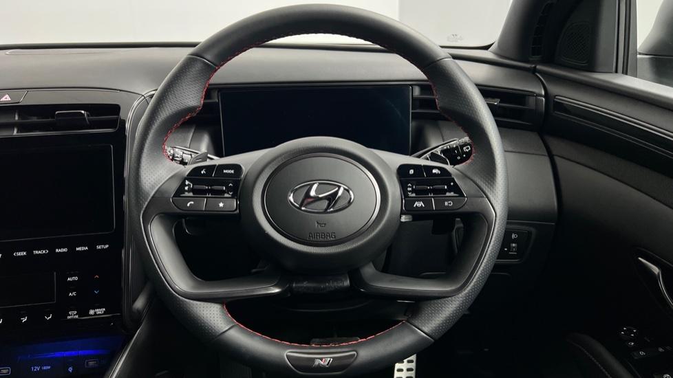 Multifunction steering wheel 