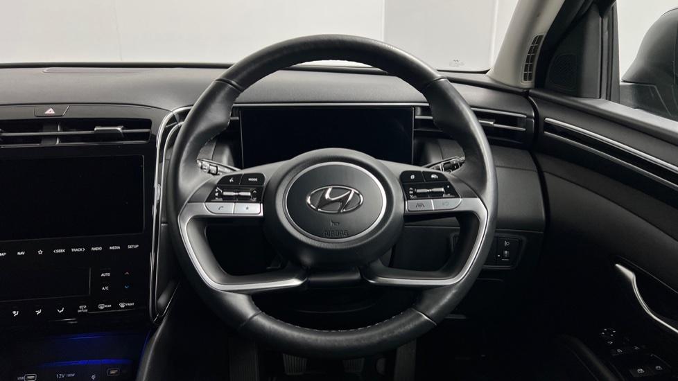 Multifunction steering wheel 