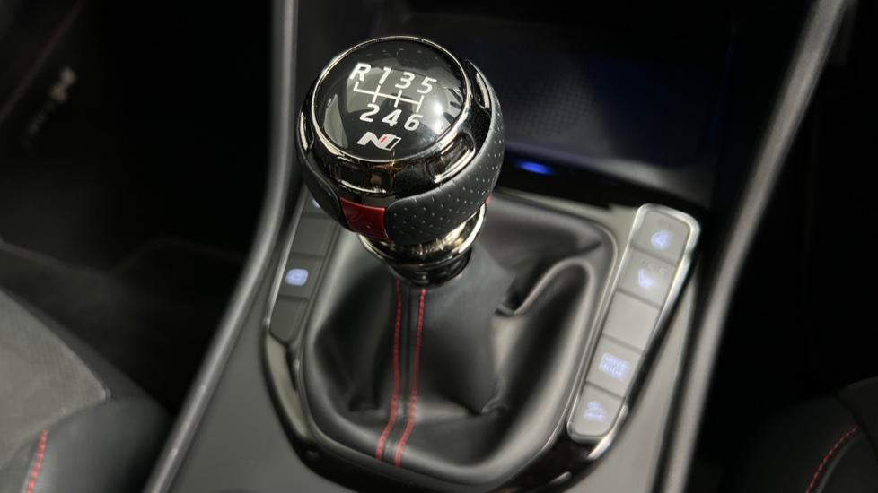 Manual transmission 