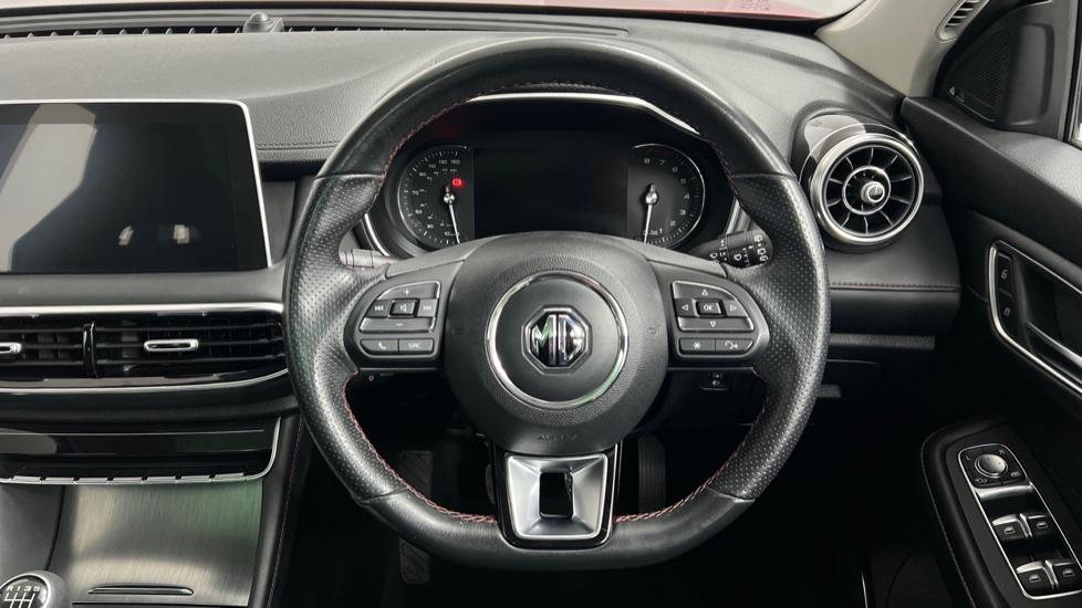 Multifunction steering wheel 