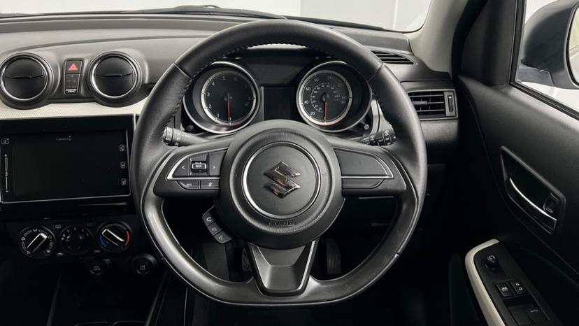 Multifunction steering wheel 