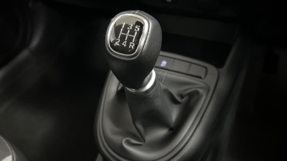 Manual transmission 