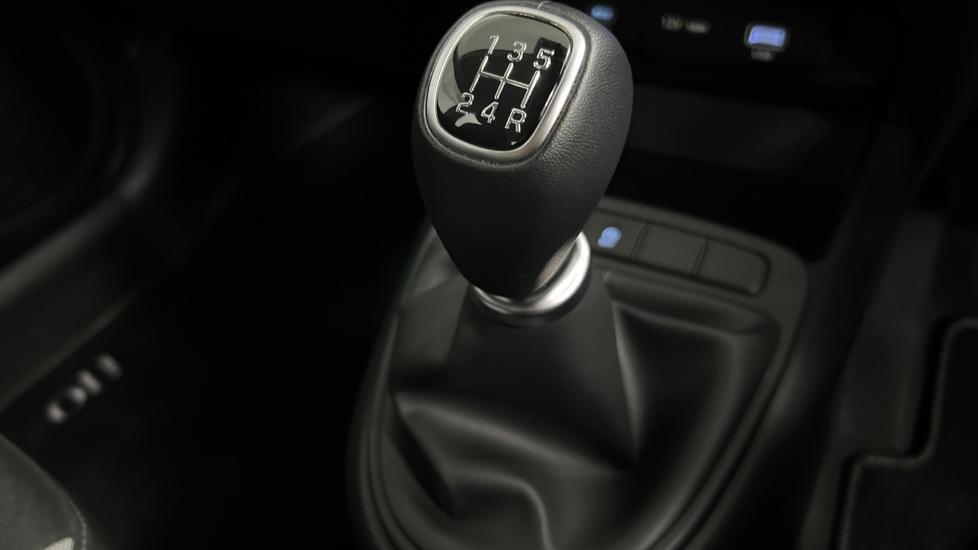 Manual transmission 