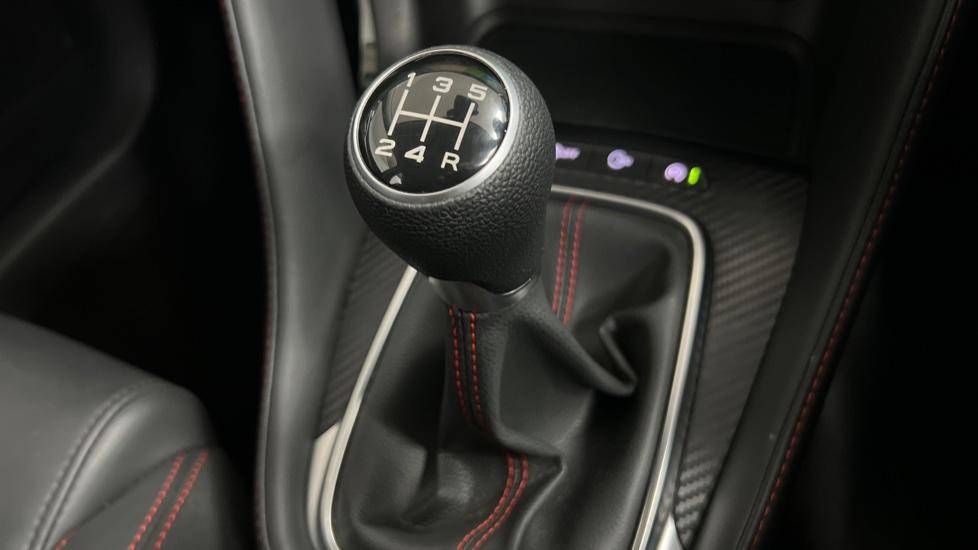 Manual transmission 