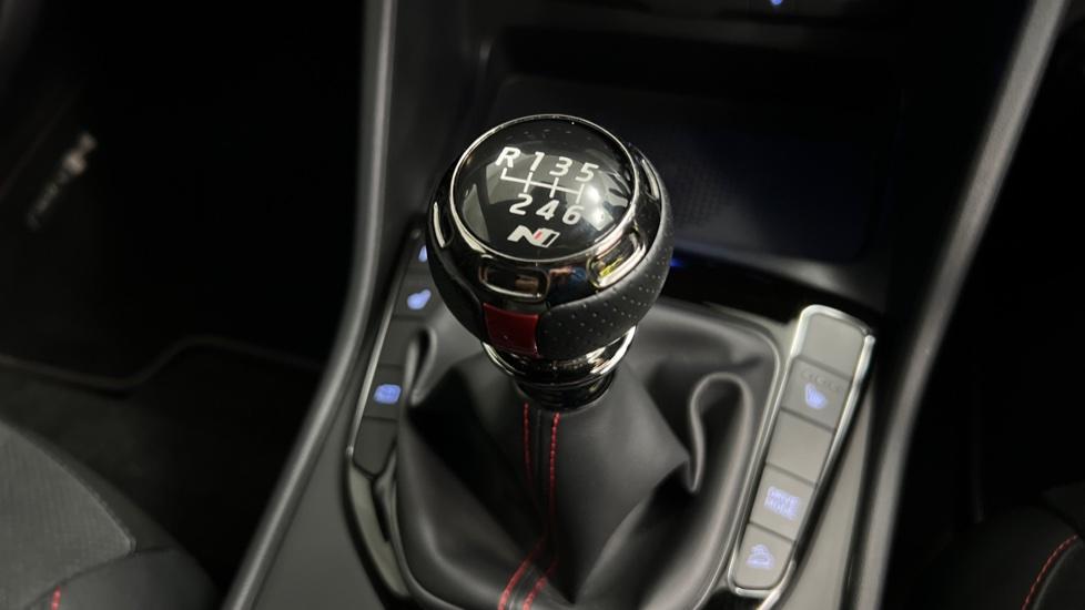 Manual transmission 