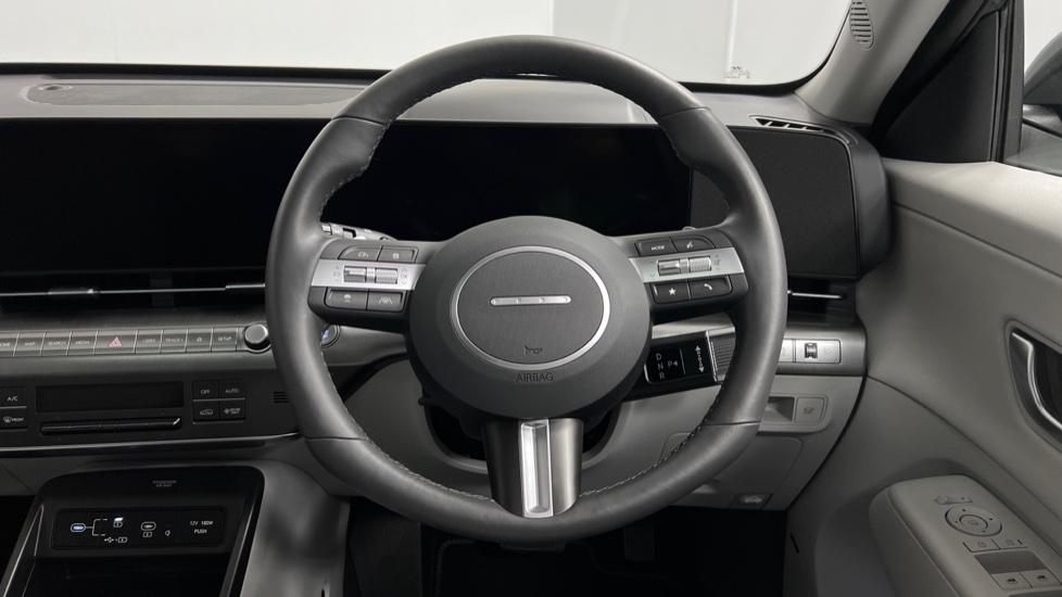 Multifunction steering wheel 