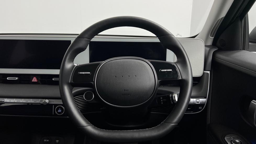 Multifunction steering wheel 