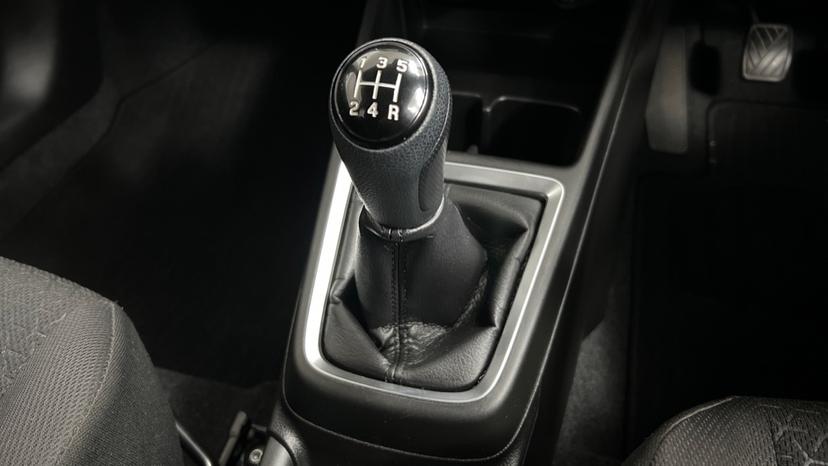 Manual transmission 