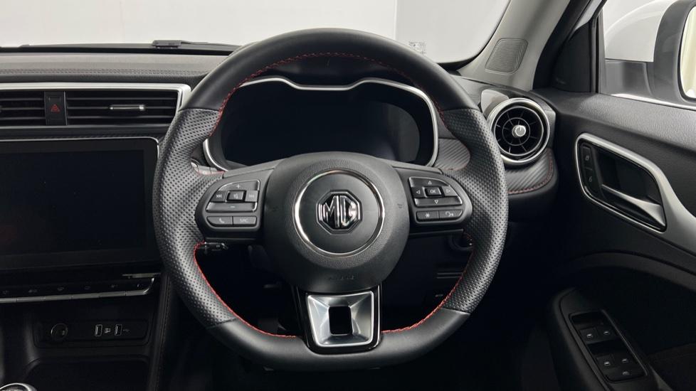 Multifunction steering wheel 