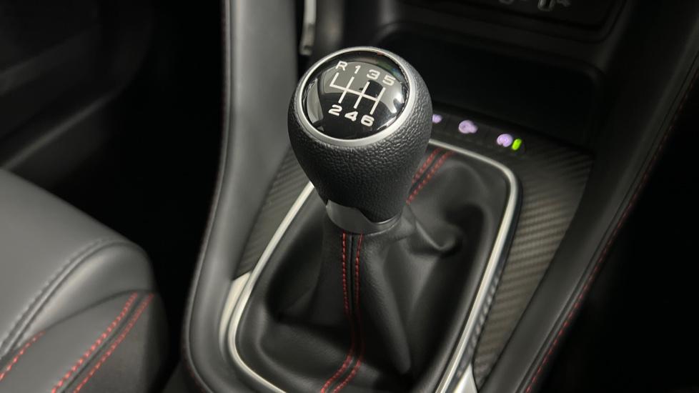 Manual transmission 