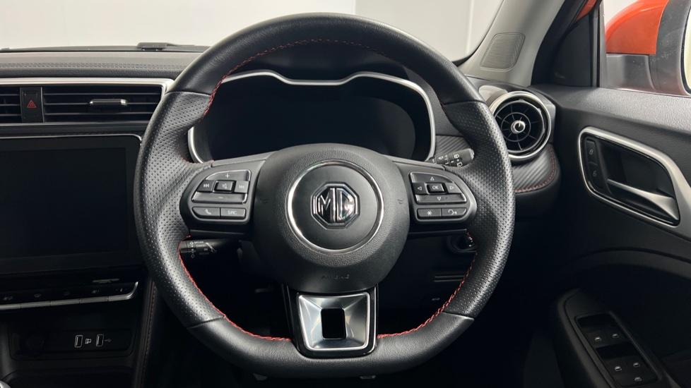 Multifunction steering wheel 