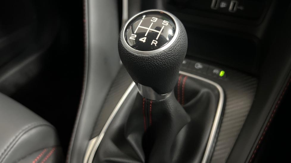 Manual transmission 