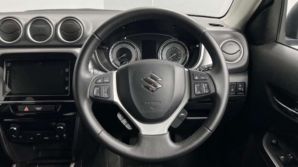 Multifunction steering wheel 