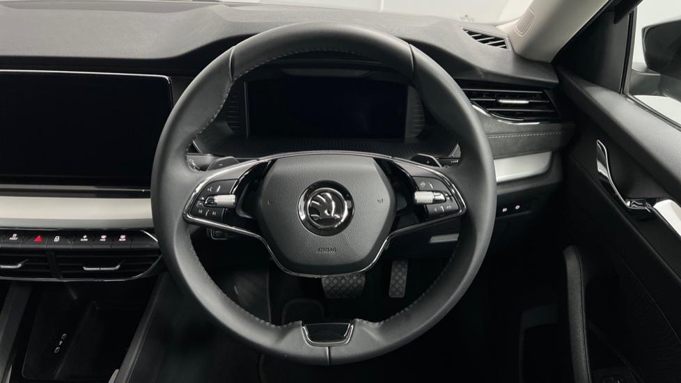 Multifunction steering wheel 