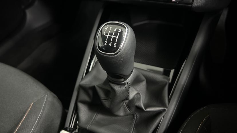 Manual transmission 