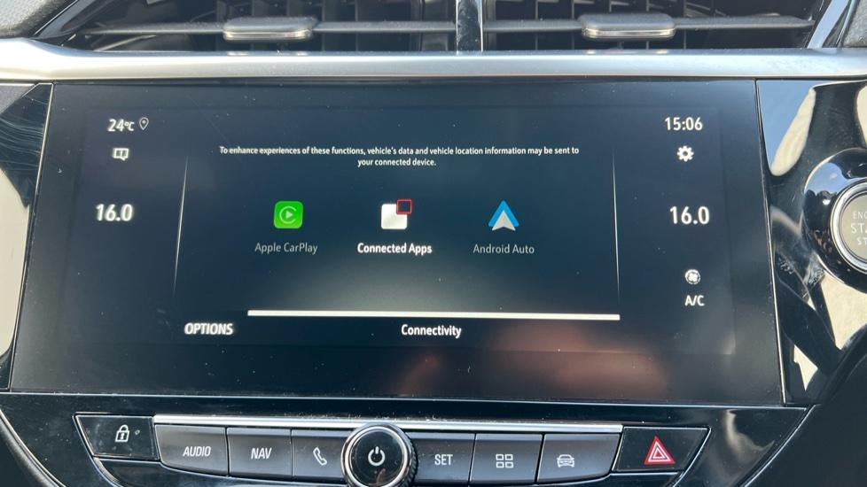 Apple Car Play & Android Auto